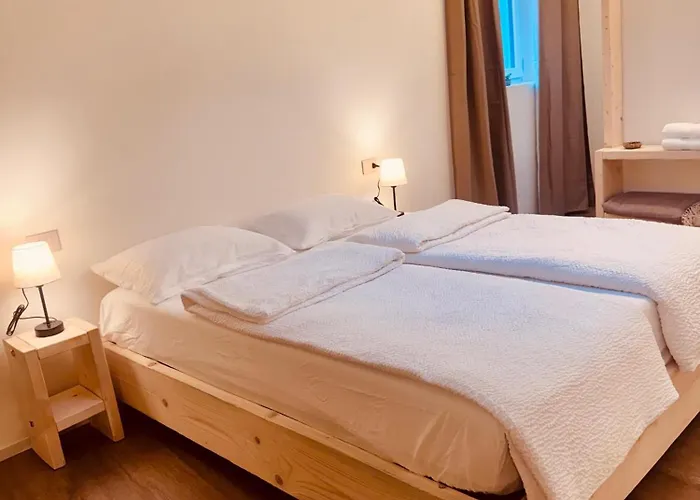 לינה וארוחת בוקר B&B Morbegno מורבניו